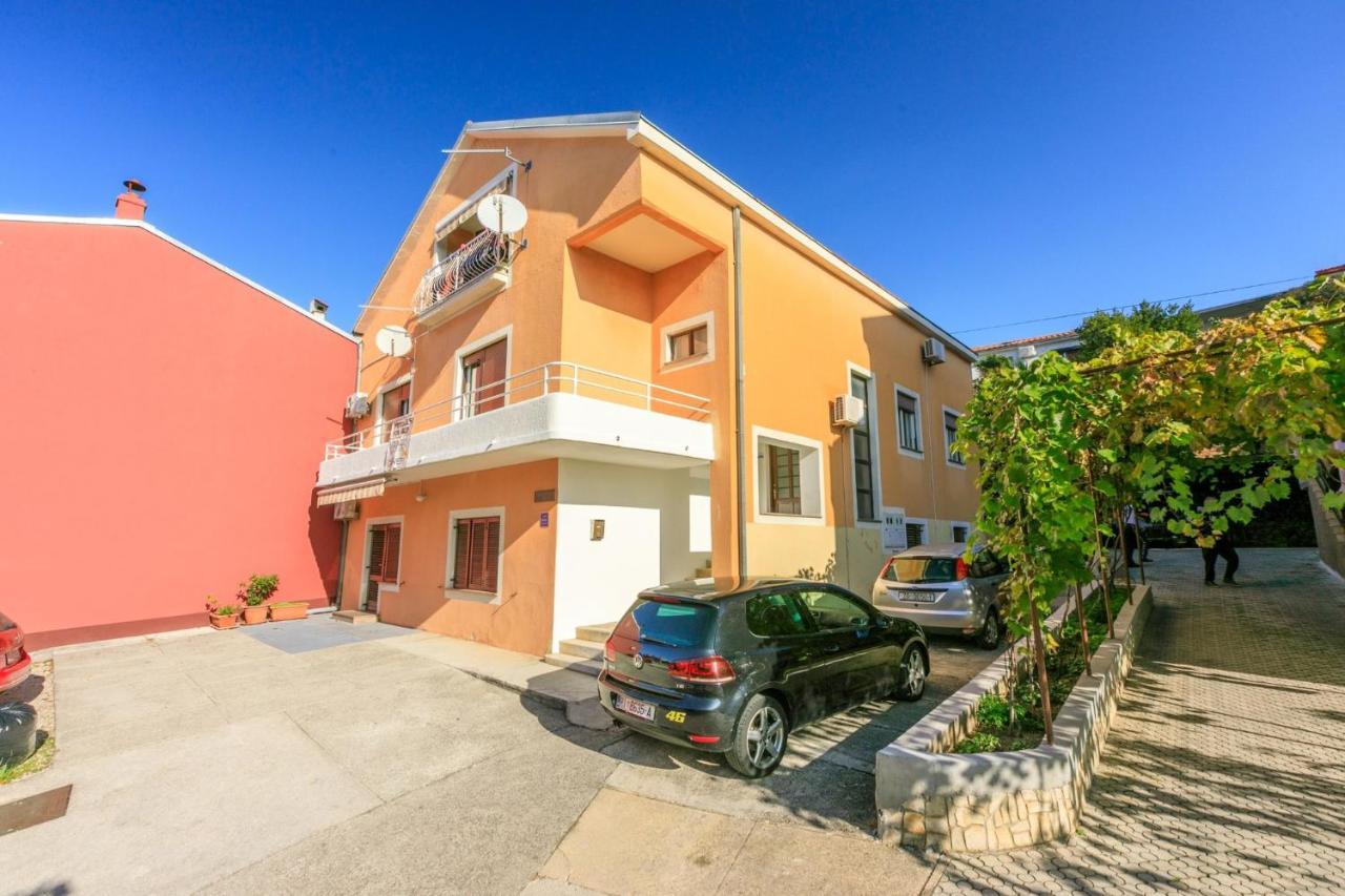 Mare 4 Apartment Crikvenica Exterior photo